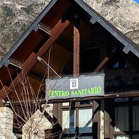 Check-in Casas Cumbre De Benasque Eriste