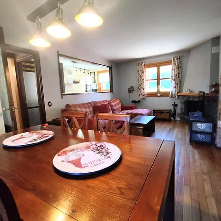 Check-in Casas Cumbre De Benasque * Eriste