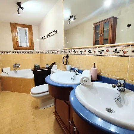 Check-in Casas Cumbre De Benasque * Eriste