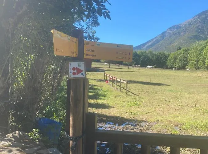 Check-in Casas Cumbre De Benasque Eriste