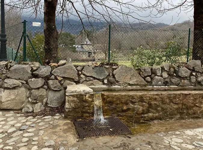 Check-in Casas Cumbre De Benasque Eriste