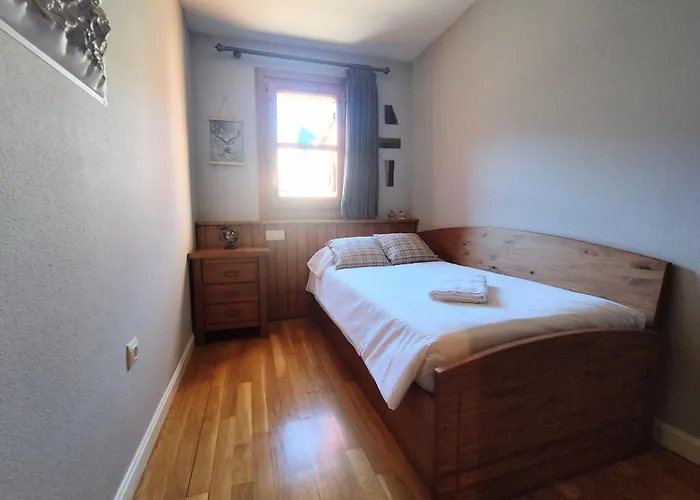 Lägenhet Check-in Casas Cumbre De Benasque Eriste