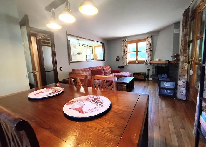 Check-in Casas Cumbre De Benasque * Eriste