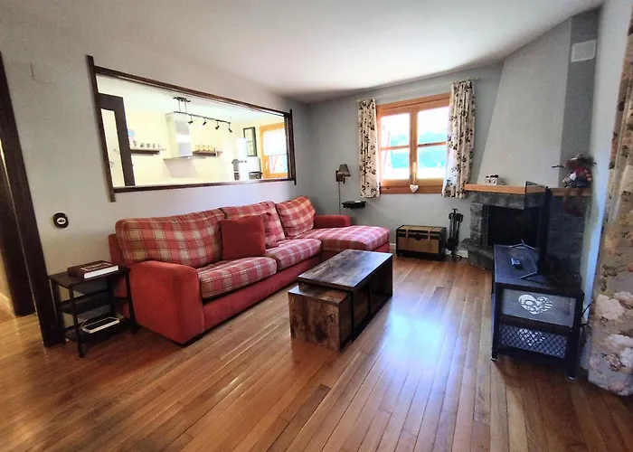 Check-in Casas Cumbre De Benasque Lägenhet Eriste